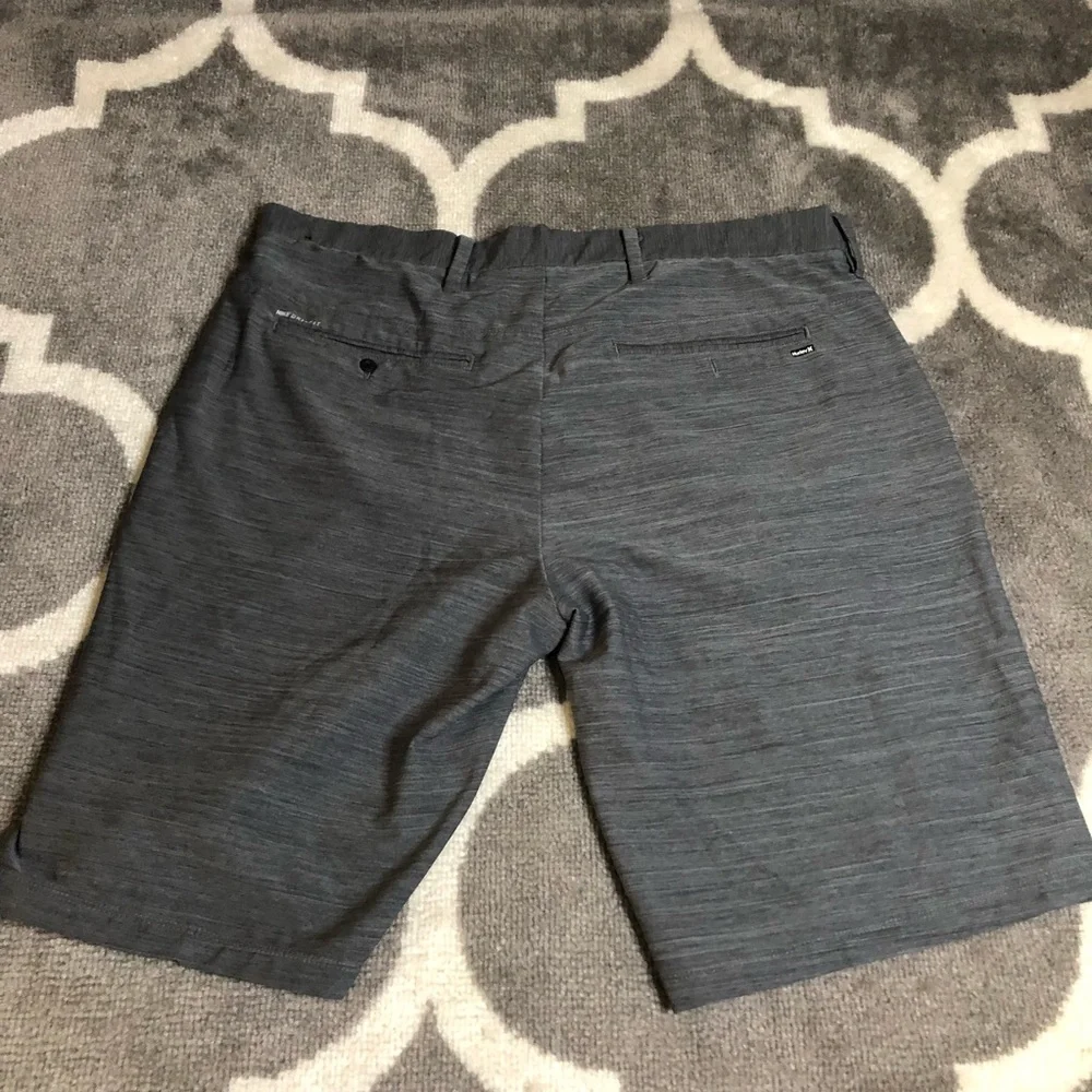Hurley Shorts Mens Size 34 Nike Dri Fit Grey Board